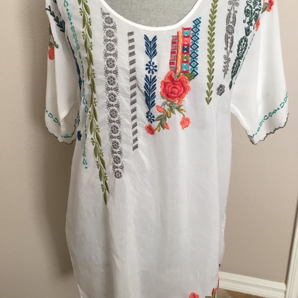 Johnny was top tunic - Picture 2 of 3